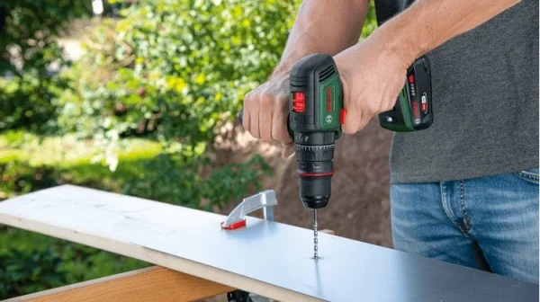 Bosch hobby advancedimpact 18v-80 quicksnap avvitatore a percussione brushless 18 v con due batterie 06039e2102 - dettaglio 5