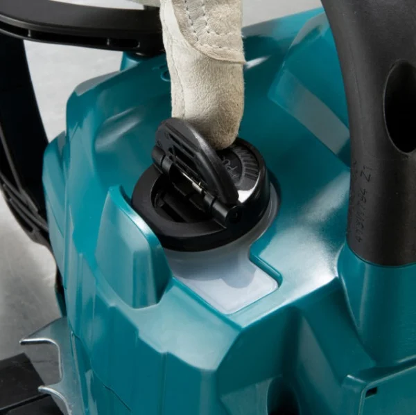 Makita uc026gz elettrosega 40 cm brushless 40 v senza batterie - dettaglio 4