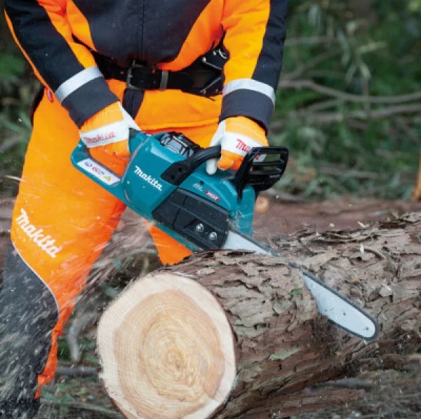 Makita uc026gz elettrosega 40 cm brushless 40 v senza batterie - dettaglio 5
