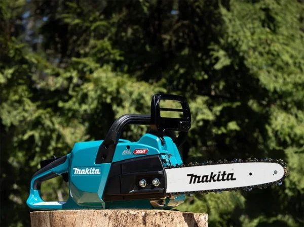 Makita uc024gz elettrosega 30 cm brushless 40 v senza batterie - dettaglio 9