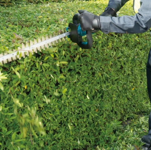 Makita uh020gz tagliasiepi brushless da 50 cm xgt 40 v senza batteria - dettaglio 3