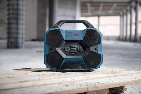 Bosch gpb 18v-6 c altoparlante da cantiere bluetooth 12 / 18 v senza batteria 06014a6000 - dettaglio 2