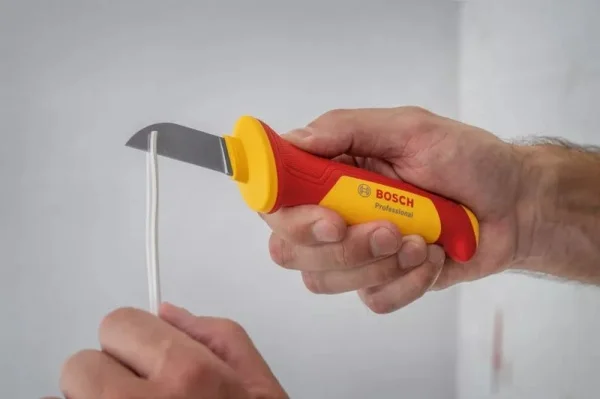 Bosch 1600a02ng4 valigetta con assortimento di utensili per elettricisti 37 pz. - dettaglio 5