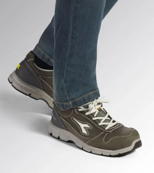 Diadora utility run low scarpe antinfortunistiche basse s3s fo sr esd 701.181154 - dettaglio 2