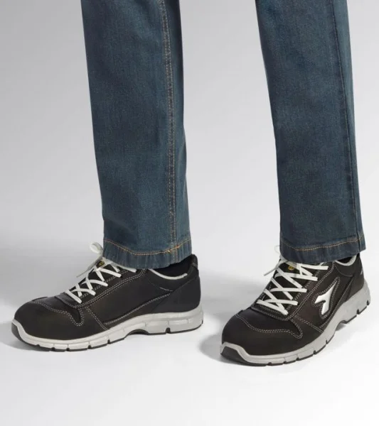 Diadora utility run low scarpe antinfortunistiche basse s3s fo sr esd 701.181154 - dettaglio 2