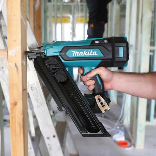 Makita dbn900zk chiodatrice 18 v brushless senza batteria - dettaglio 10