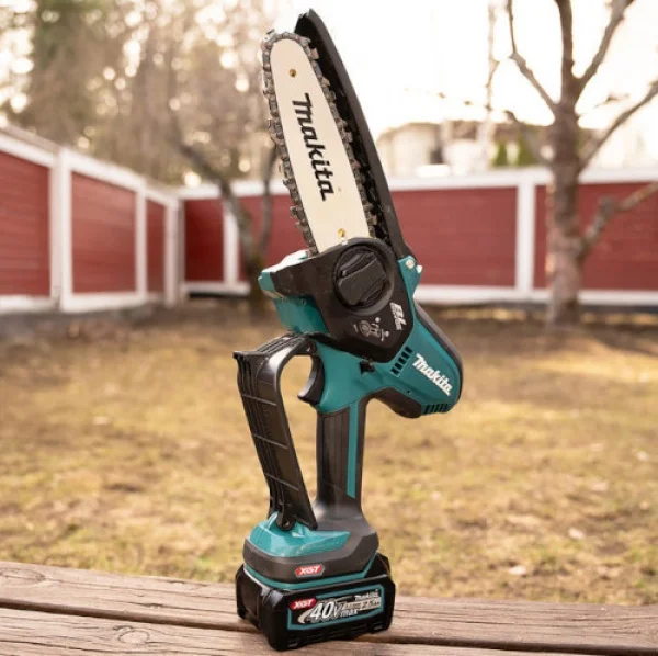 Makita uc029gz02 potatore a catena 15 cm xgt 40 v senza batteria - dettaglio 7