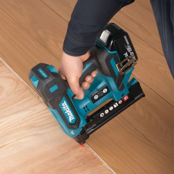 Makita dst630zj graffatrice lxt 18 v brushless senza batteria - dettaglio 5
