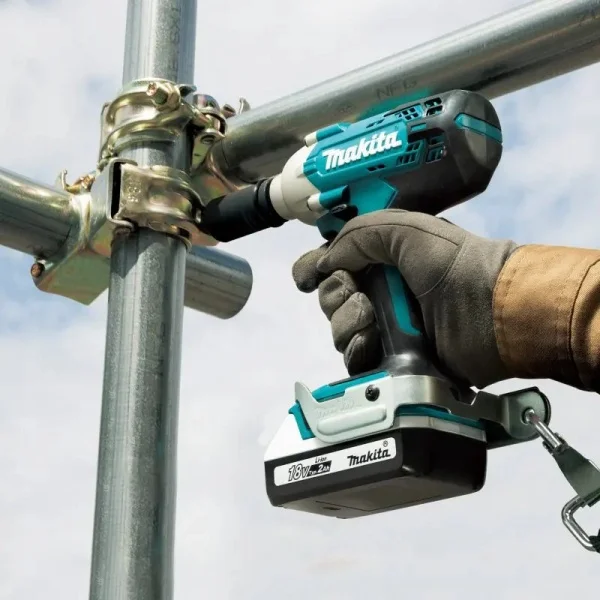 Makita tw202dz avvitatore a impulsi 18 v - dettaglio 2
