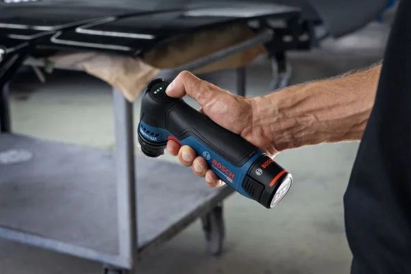 Bosch gss 12v-32 levigatrice orbitale 12 v da 3 mm senza batteria 06019l1000 - dettaglio 3