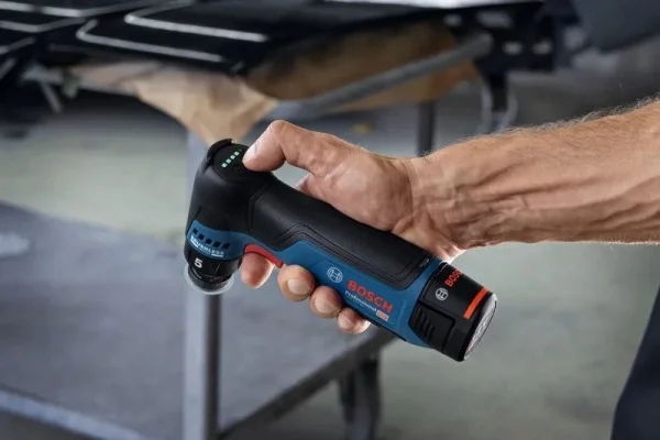 Bosch gex 12v-32 levigatrice orbitale 12 v da 5 mm senza batteria 06019l2000 - dettaglio 2