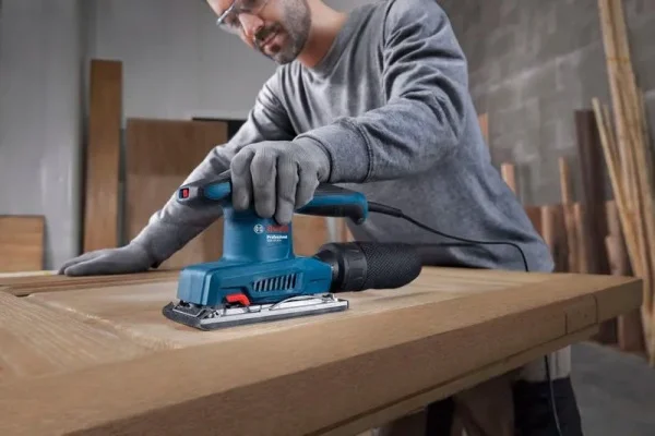 Bosch gss 20-18 a levigatrice orbitale 200 w da 90x183 mm 0601070101 - dettaglio 9