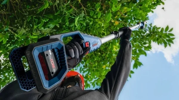 Bosch ghe 18v-50t tagliasiepi 50 cm telescopico 18 v senza batteria 06008d5000 4059952688299 - dettaglio 3