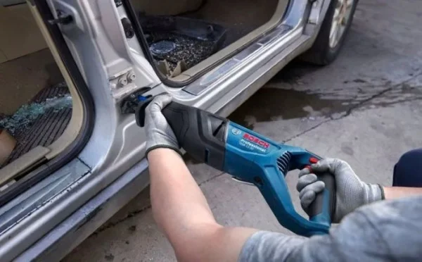Bosch gsa 12-30 sega universale 06016c7000 - dettaglio 8