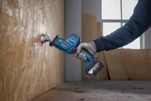 Bosch gsa 18v-24 sega universale 18 v senza batteria 06016a5101 - dettaglio 4