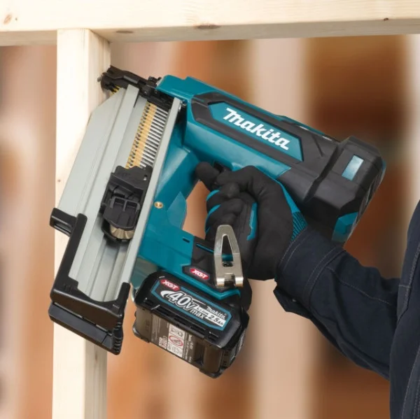 Makita bn002gd201 chiodatrice xgt brushless 40 v a batteria - dettaglio 3