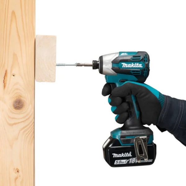 Avvitatore ad impulsi lxt 18v senza batterie makita dtd158z - dettaglio 9