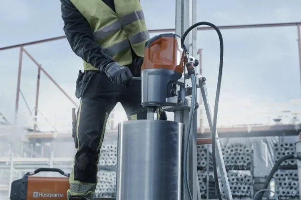 Husqvarna carotatrice elettrica monofase - trifase 6 kw dm 700 970763501 - dettaglio 5