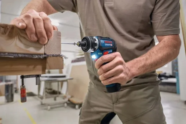 Bosch trapano avvitatore a percussione 12v senza batterie gsr 12v-32 fc pro cod. 06019n7100 - dettaglio 2