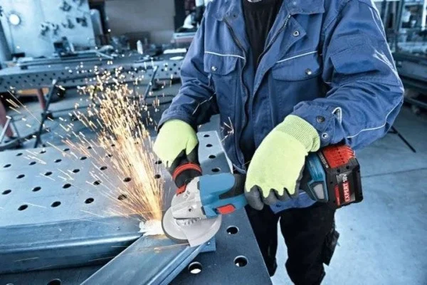 Bosch batteria 18 v 15,0 ah expert exba18v-150 cod. 1600a036zm - dettaglio 3