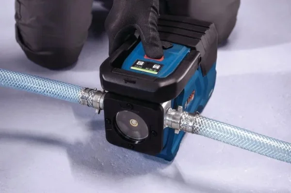 Bosch Pompa di travaso per acqua pulita senza batterie GTP18V-28 cod. 06019R6000 - 06019R6000