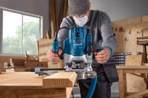 Bosch Fresatrice verticale 2000 W PRO GOF 20-12 cod. 0601627221 - 0601627221