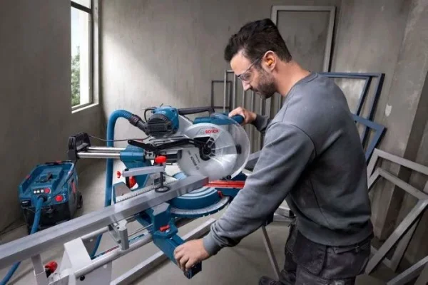 Bosch troncatrice radiale 1800 w 305 mm gcm 340-305 d pro cod. 0601b60000 - dettaglio 9