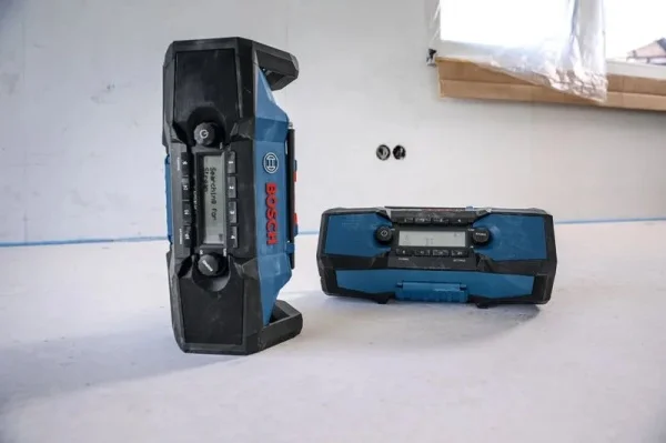 Bosch radio bluetooth 18 v senza batterie gpb18v-3sc pro cod. 06014a3300 - dettaglio 6
