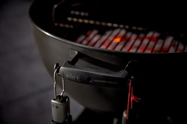 Weber master-touch stealth barbecue a carbone 57 cm 1502350 - dettaglio 6