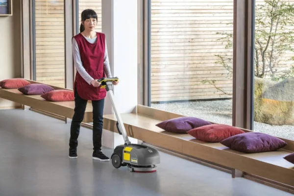 Karcher lava pavimenti a disco 36,5 v a batteria bd 30/4 c bp pack cod. 1.783-230.0 - dettaglio 7