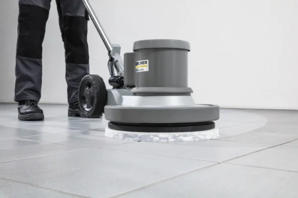 Karcher lavasciuga pavimenti monospazzola a corrente bds 43/150 c classic cod. 1.291-243.0 - dettaglio 7