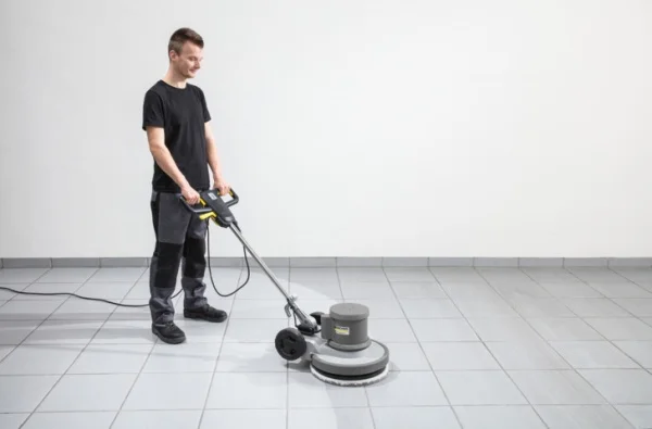 Karcher lavasciuga pavimenti monospazzola a corrente bds 43/150 c classic cod. 1.291-243.0 - dettaglio 8