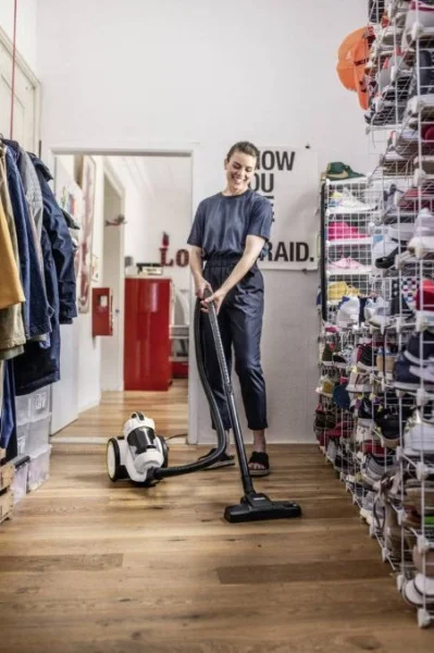 Karcher aspirapolvere 700 w vc 3 (erp) cod. 1.198-053.0 - dettaglio 3
