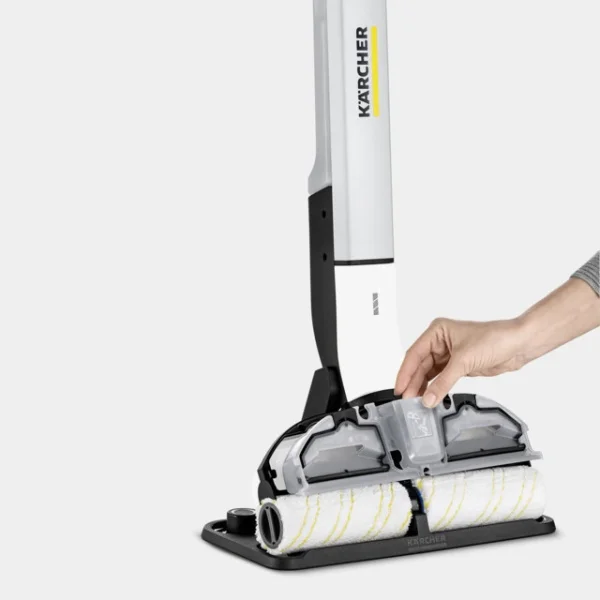 Karcher lavapavimenti elettrica a batteria ewm 2 1.056-310.0 - dettaglio 3