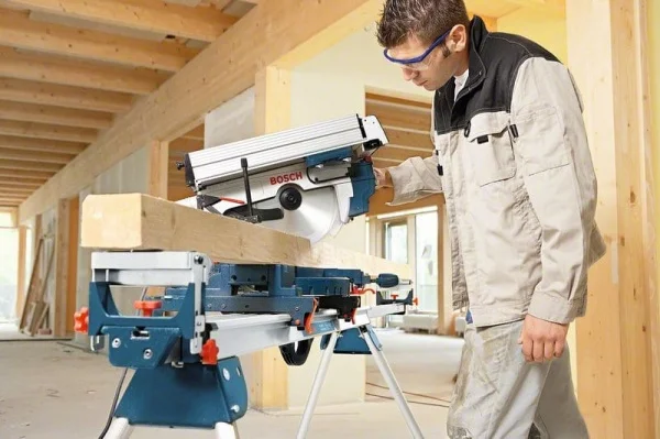 Bosch GTM 12 JL Set troncatrice con banco - dettaglio 3