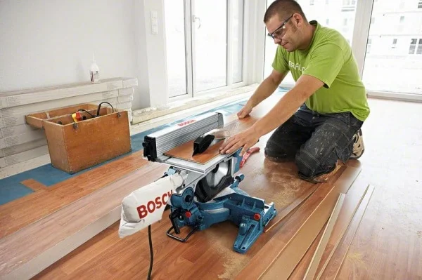 Bosch GTM 12 JL Set troncatrice con banco - dettaglio 4